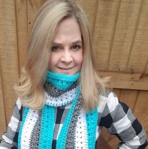 Meet your Posher, Angie